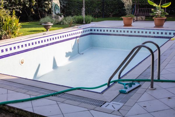 Inground Pool Repair Service