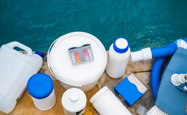 Weekly Pool Maintenance Service