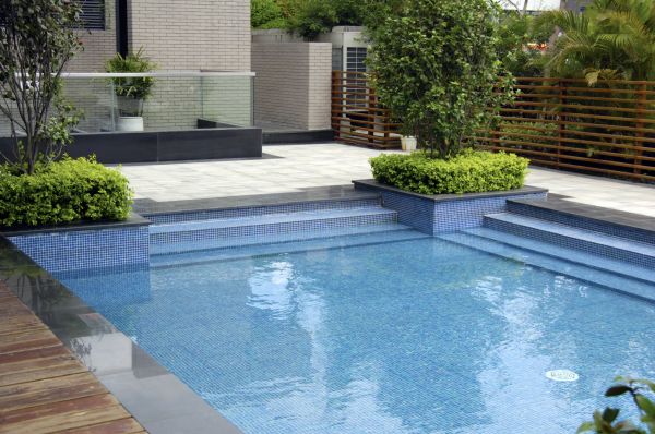 Swimming Pool Leak Detection